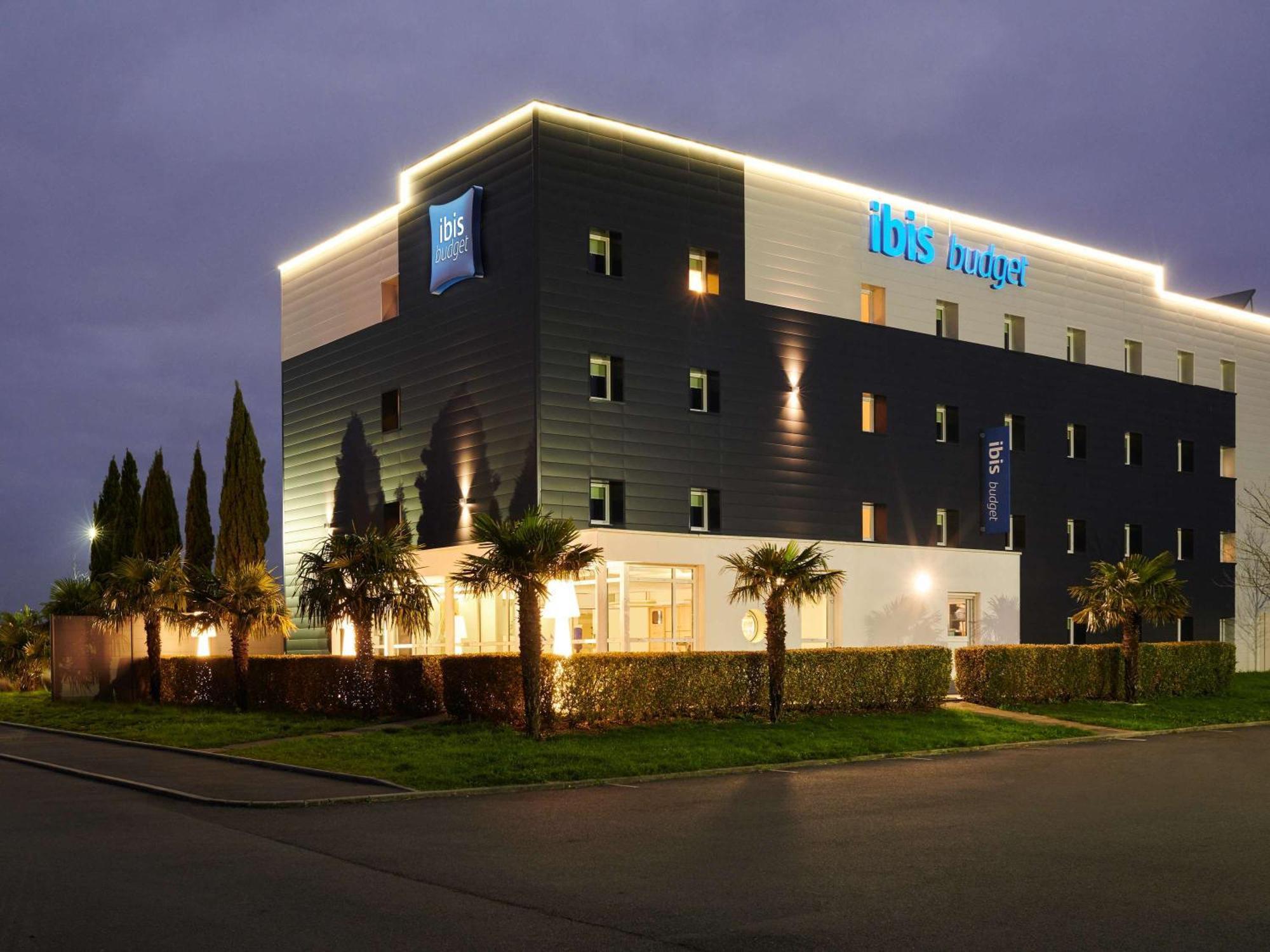 Ibis Budget Ancenis Mesanger Exterior photo