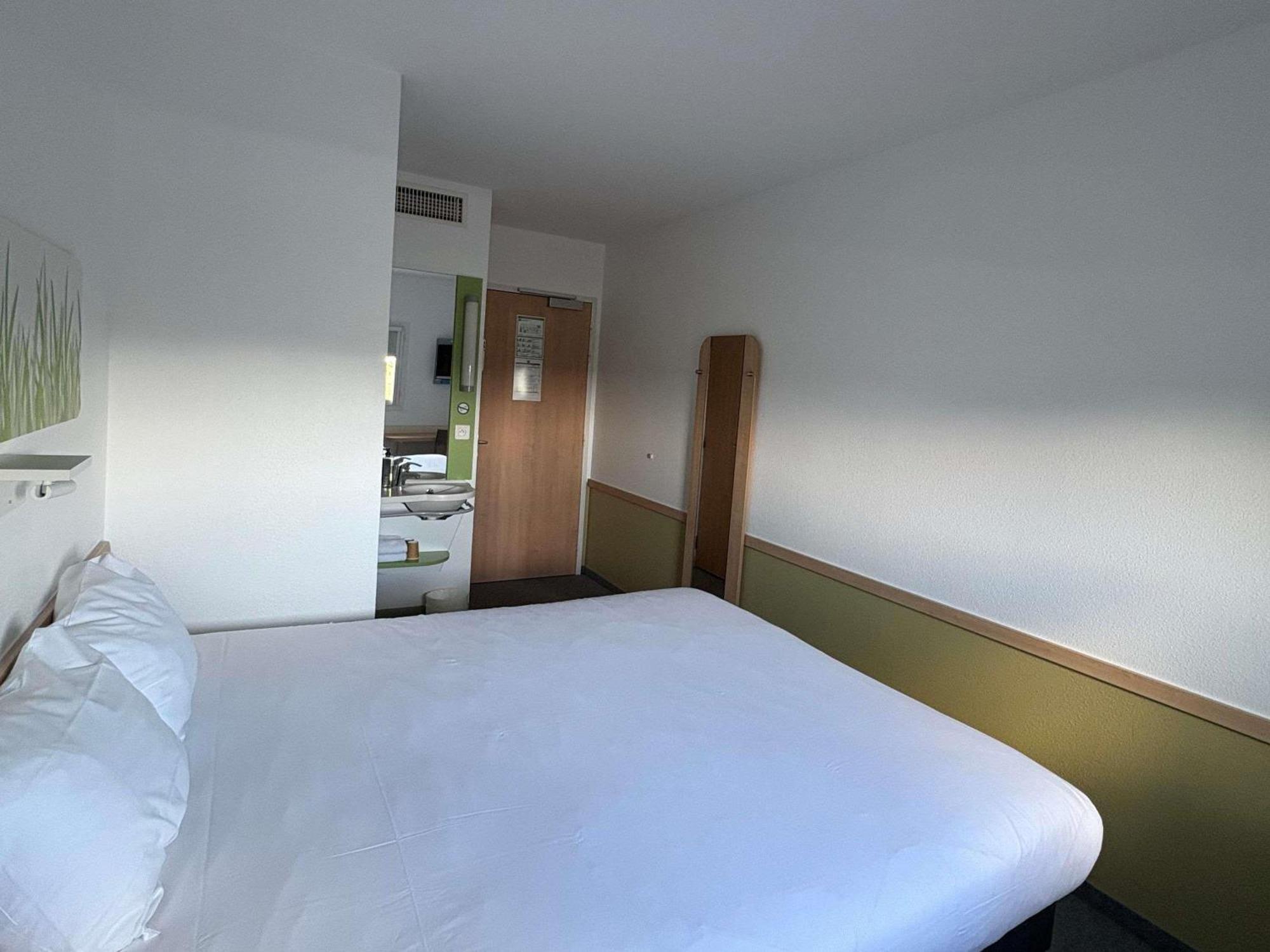 Ibis Budget Ancenis Mesanger Exterior photo